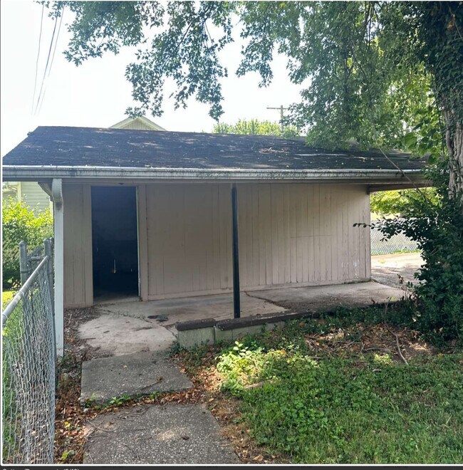 Foto del edificio - 203 Pardue Ln