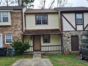 Building Photo - 1575 Jacks Dr