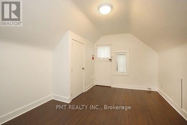 Photo du bâtiment - 7 Harvard Ave