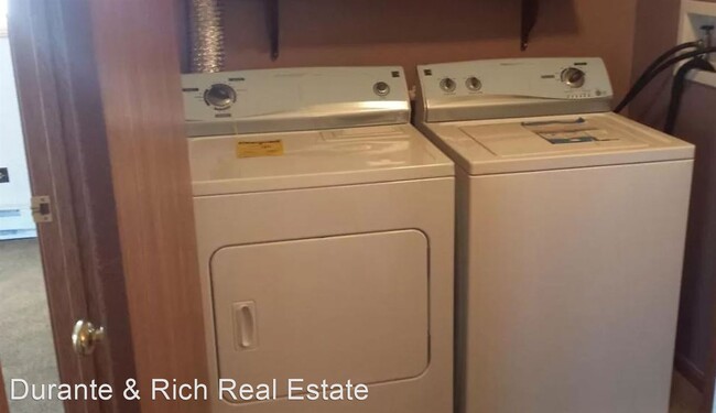 Foto del edificio - 1 br, 1 bath House - 1343 Cunat Ct #1B