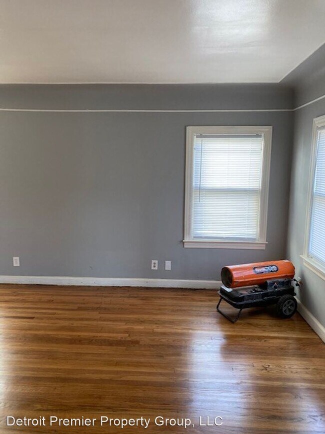Foto del edificio - 2 br, 1 bath House - 19479 Helen Street