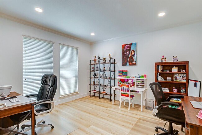 Foto del edificio - 24622 Queensfield Ct