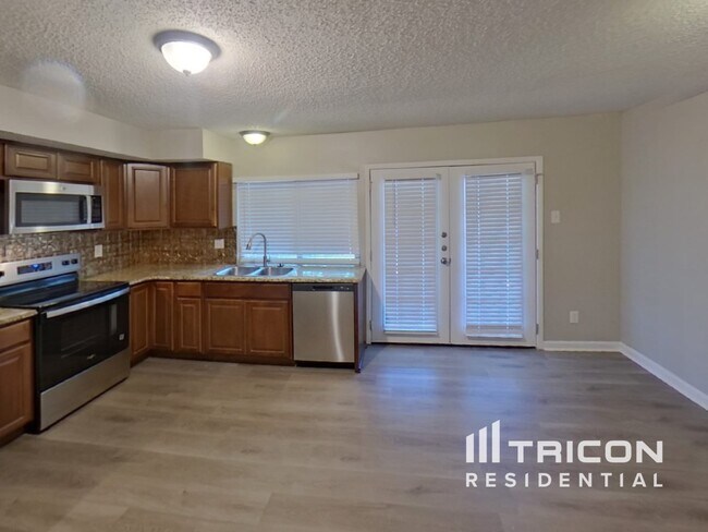 Foto del edificio - 2908 Lemmontree Ln
