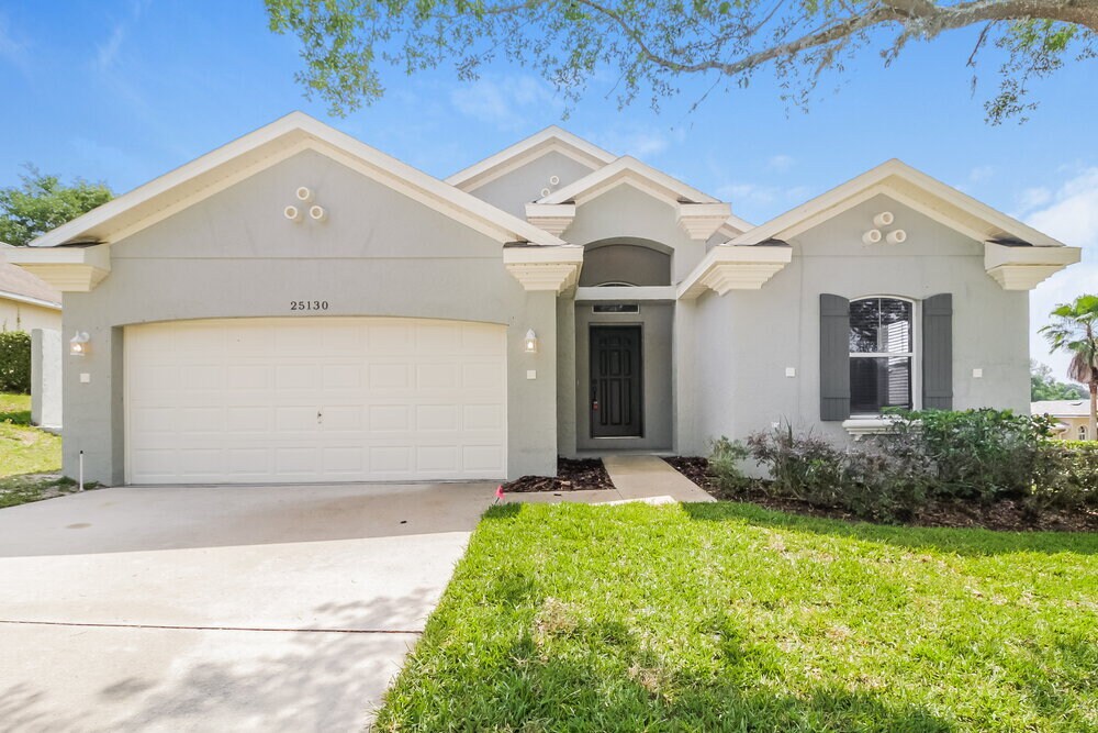 Foto principal - 25130 Ironwedge Dr