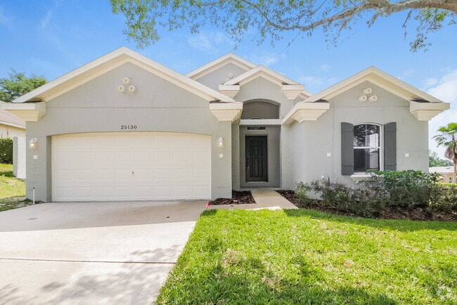 Building Photo - 25130 Ironwedge Dr