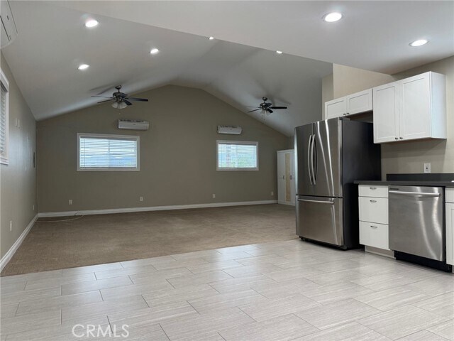 Foto del edificio - 16357 Vintage St