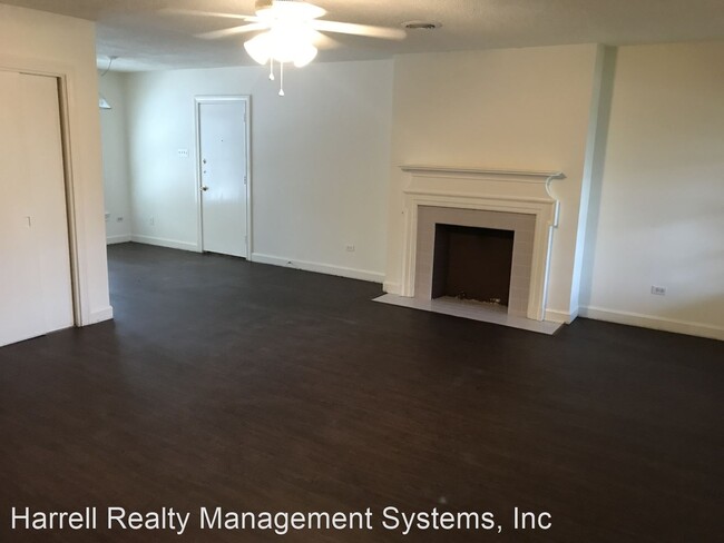 Building Photo - 2 br, 1 bath House - 2903  1/2 Austin Avenue
