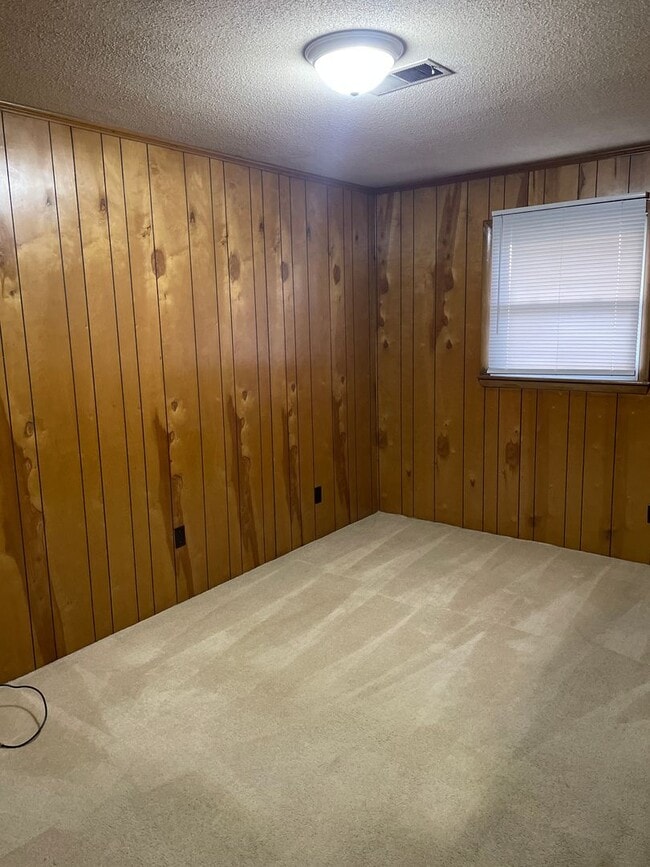 Building Photo - 2123 S Union Grove Rd