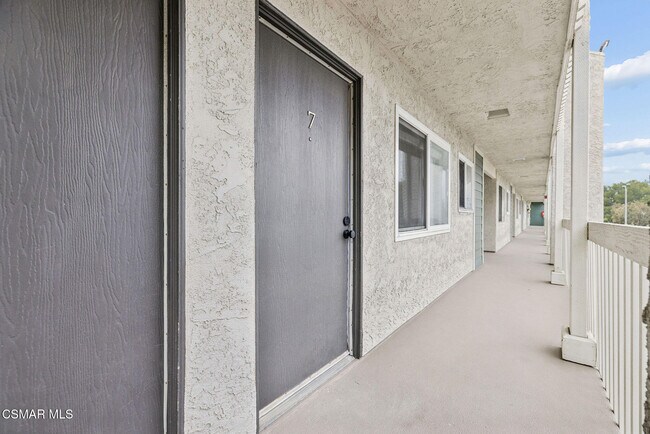 Building Photo - 201 S Ventura Rd