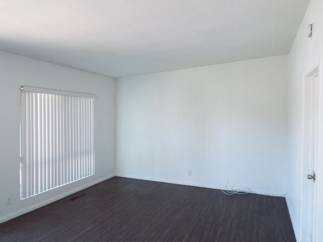 Living Room - 7632 Newlin Ave