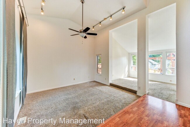 Building Photo - 3 br, 2.5 bath House - 27602 25th Dr S