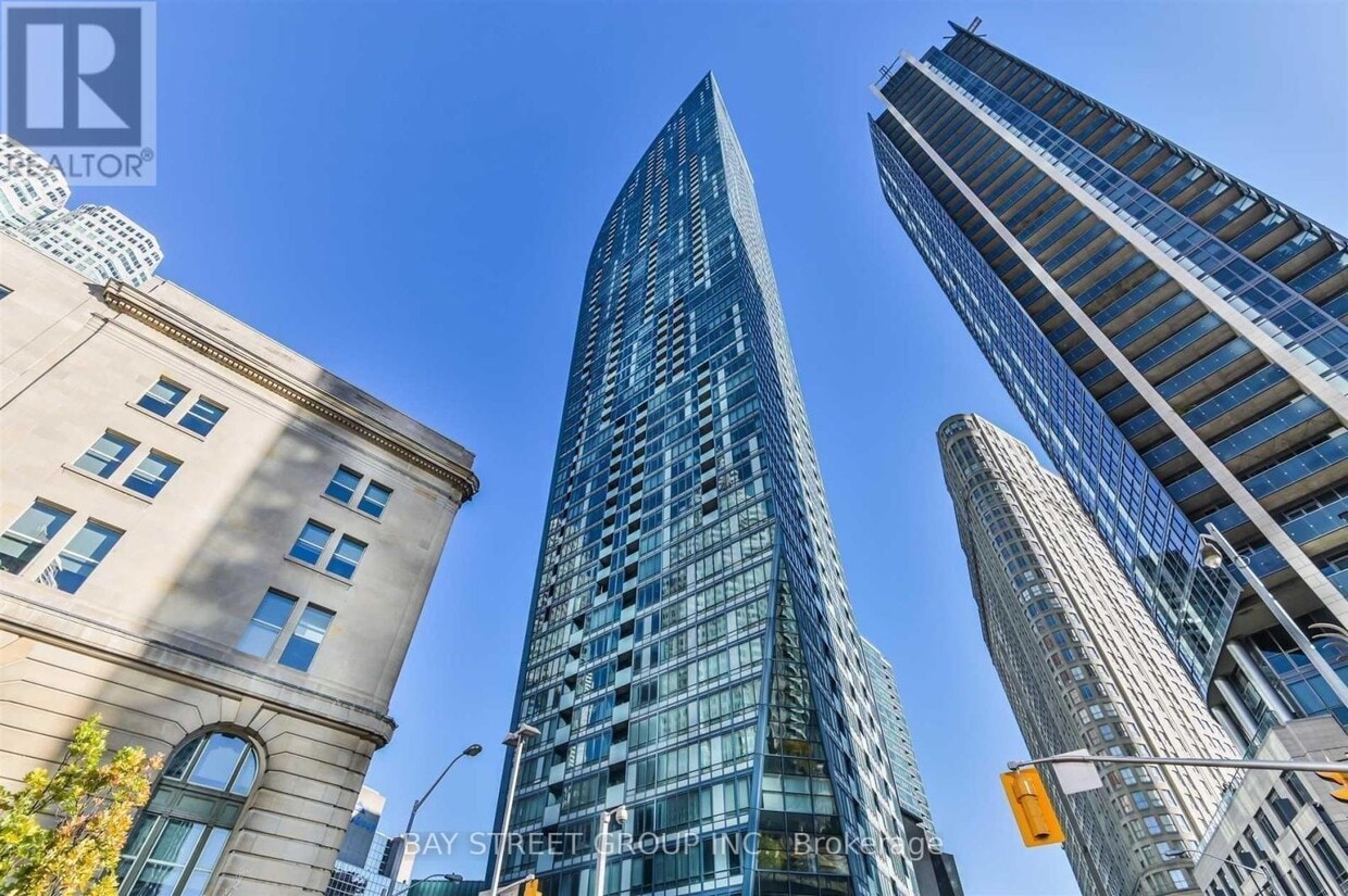 Primary Photo - 8 The Esplanade