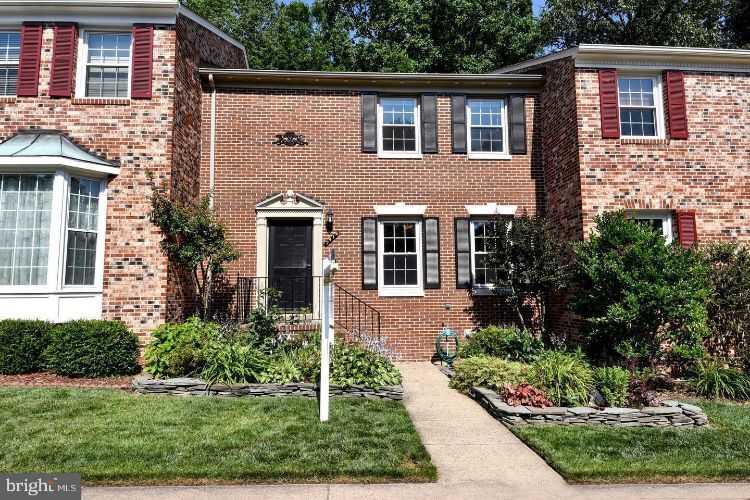 7414 Willshire Hunt Ct, Springfield, VA 22153 Townhouse for Rent in