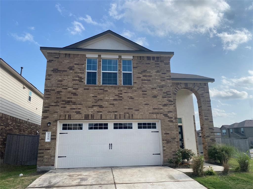 Foto principal - 219 Canley Lp