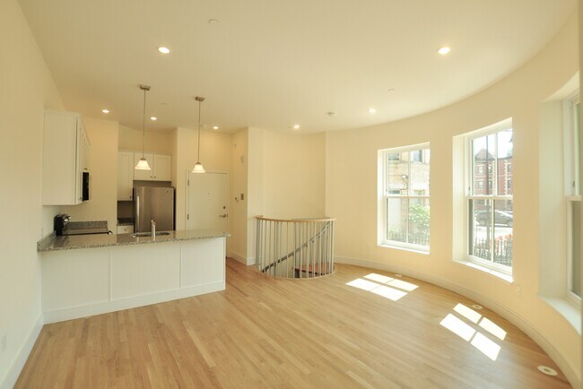 Foto del edificio - 877 Beacon St