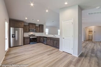 Building Photo - 31847 E 61st Pl S