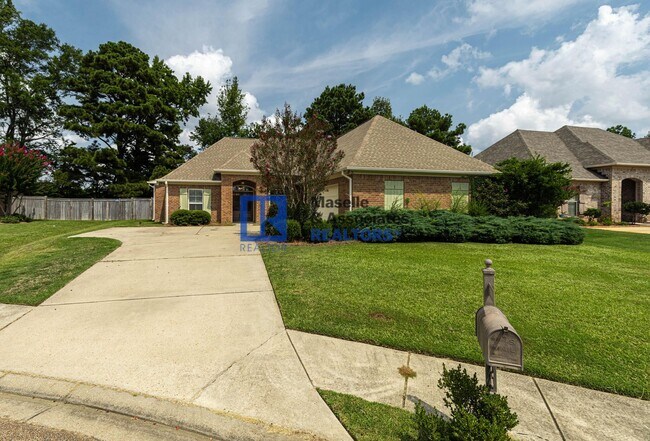 Foto del edificio - 4 Bed/2 Bath Home in Stillhouse Creek in M...