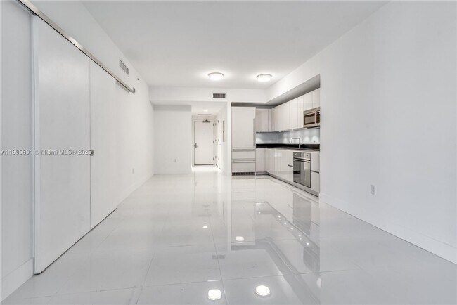 Foto del edificio - 1010 Brickell Ave