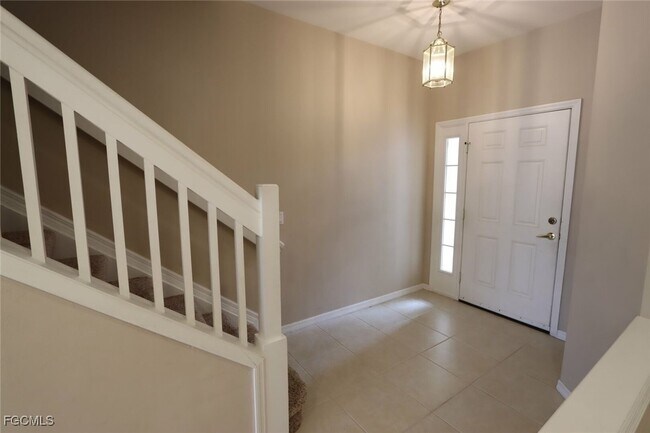 Foto del edificio - 1172 Oxford Ln