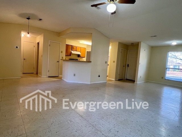 Foto del edificio - 108 Morning Song Ct