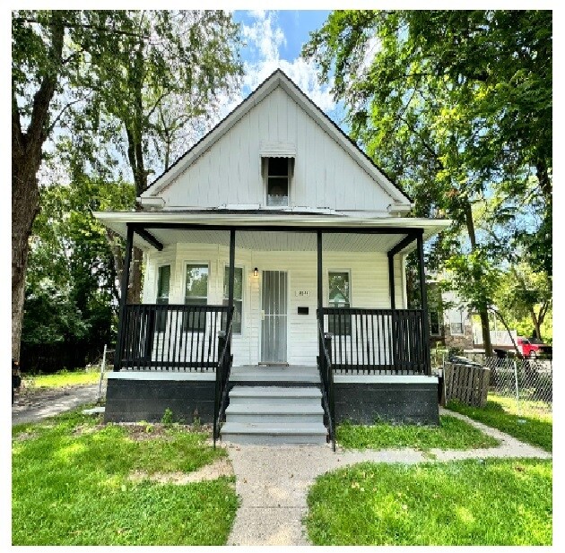 Foto principal - 18247 Grayfield St