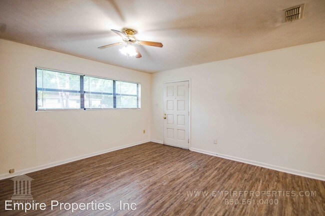 Foto del edificio - 3 br, 1 bath House - 1925 Karen Lane