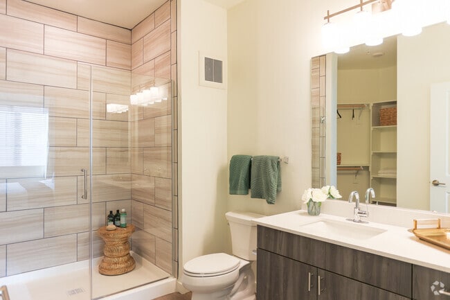 2BD, 2BA - 1,147SF Model - Allaso Journal Center