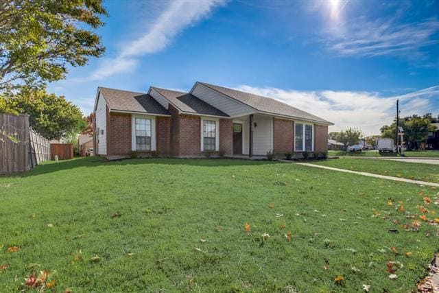 Building Photo - 500 Scarlet Oak Dr