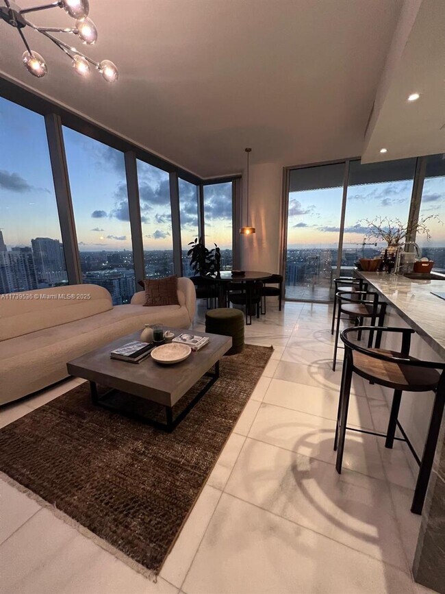 Foto del edificio - 700 NE 26th Terrace