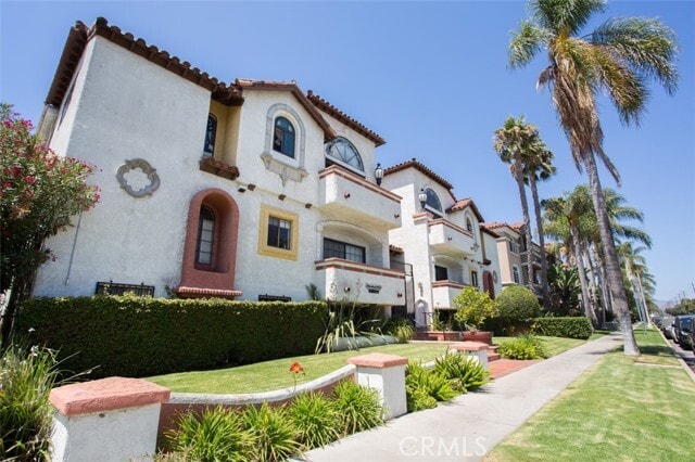 Foto del edificio - 3261 Sawtelle Blvd