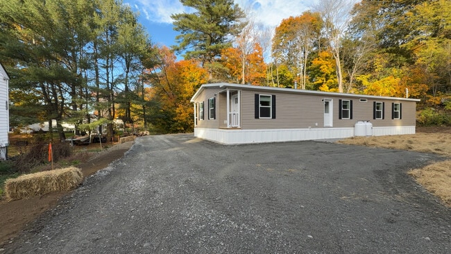 Building Photo - 18 Abbott St