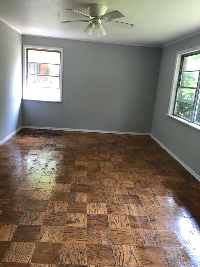 Foto del edificio - 837 Huntington Ln. 71106