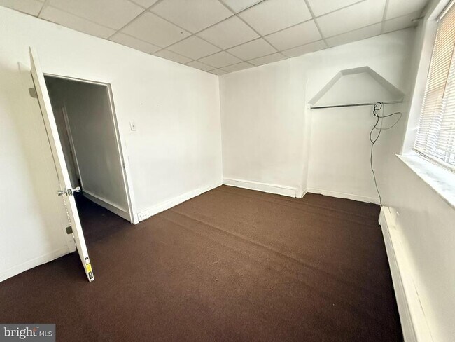 Foto del edificio - 2046 S Beechwood St