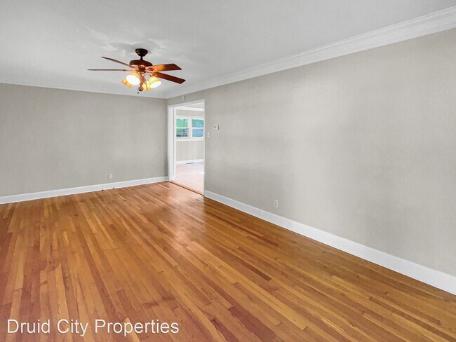 Building Photo - 3 br, 2 bath House - 132 Brookhaven Dr