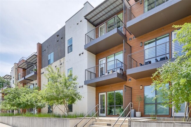 Building Photo - 207 W Johanna St