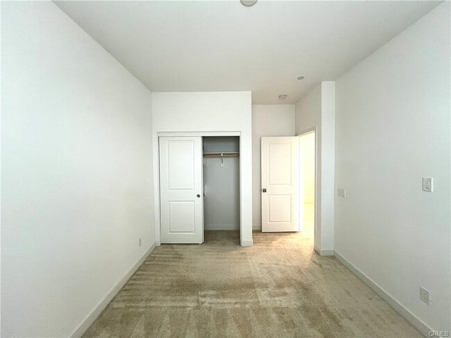 Photo - 1645 W Lincoln Ave Apartment