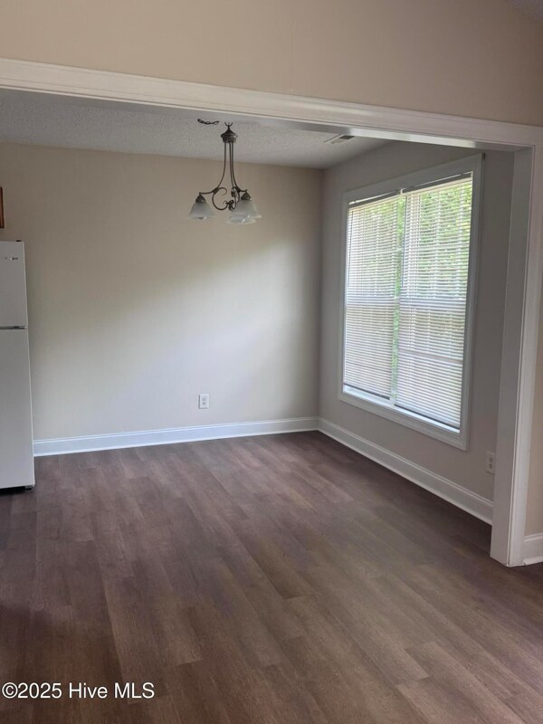 Foto del edificio - 367 Branchwood Dr