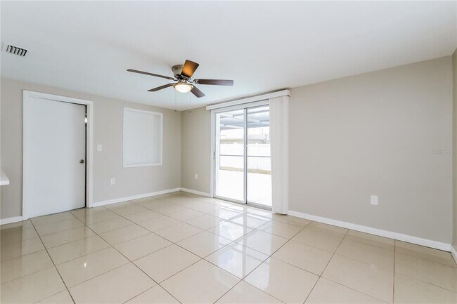 Foto del edificio - 3506 Blackhawk Dr