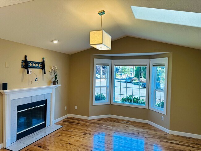 Foto del edificio - Charming Fisher's Landing Home