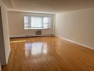 Building Photo - 8644 Skokie Blvd