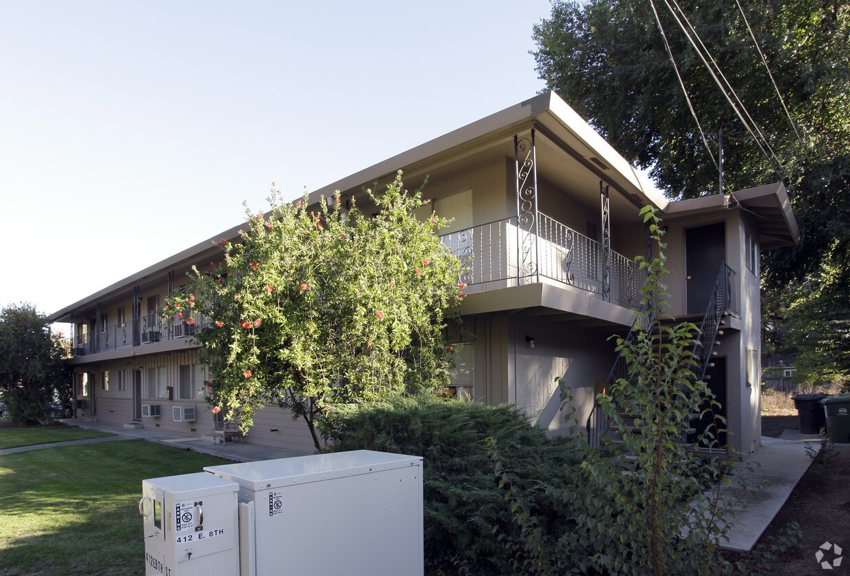 426 E 8th St, Davis, CA 95616 Apartments in Davis, CA