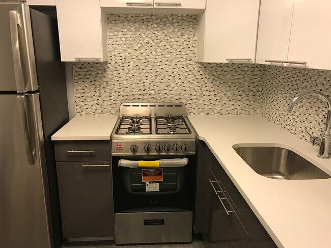 Foto del edificio - 270 2nd St