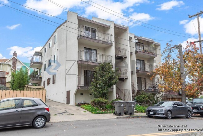 Foto del edificio - 321 Athol Ave