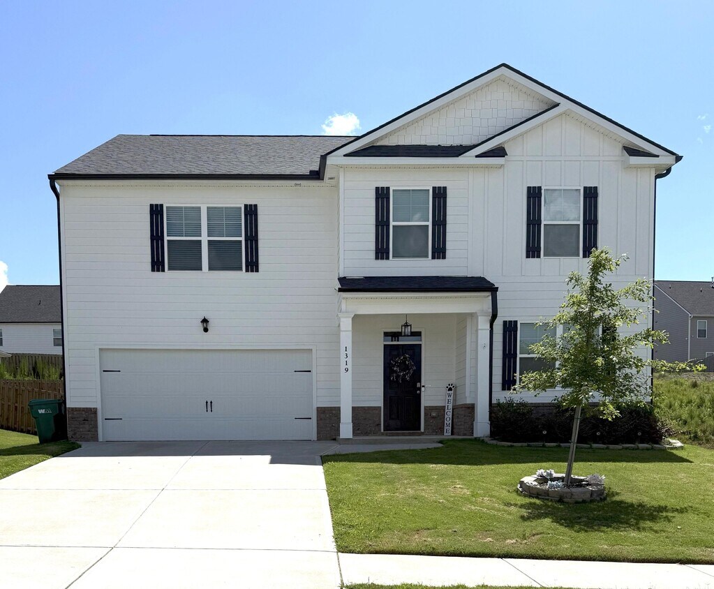 Foto principal - 1319 Birch Cir