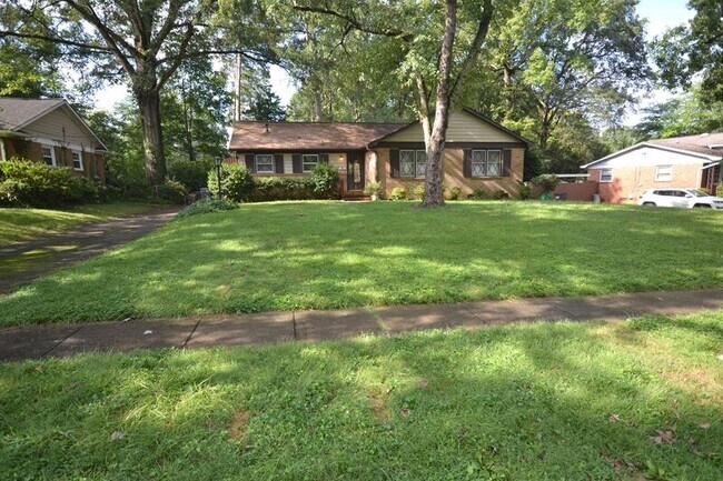 Building Photo - 5020 Greenbrook Dr