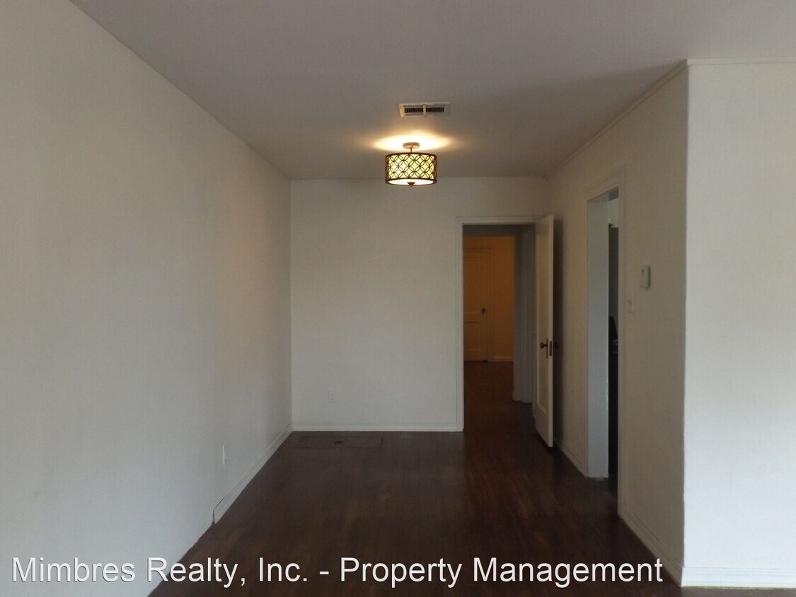 Primary Photo - 1 br, 1 bath House - 807 W. Black St