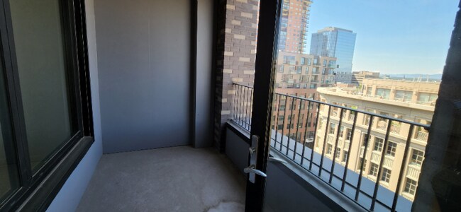 Foto del edificio - 1661 Market St