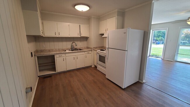 Foto del edificio - Cute home for rent