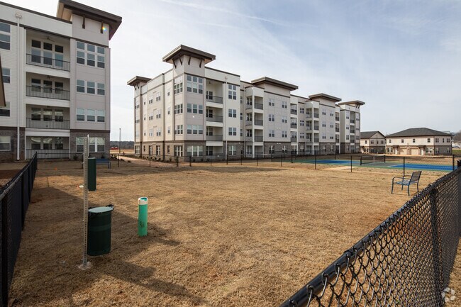 Parque para perros - The Robert Apartments