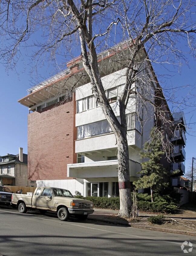 Foto del edificio - 937 Clarkson St